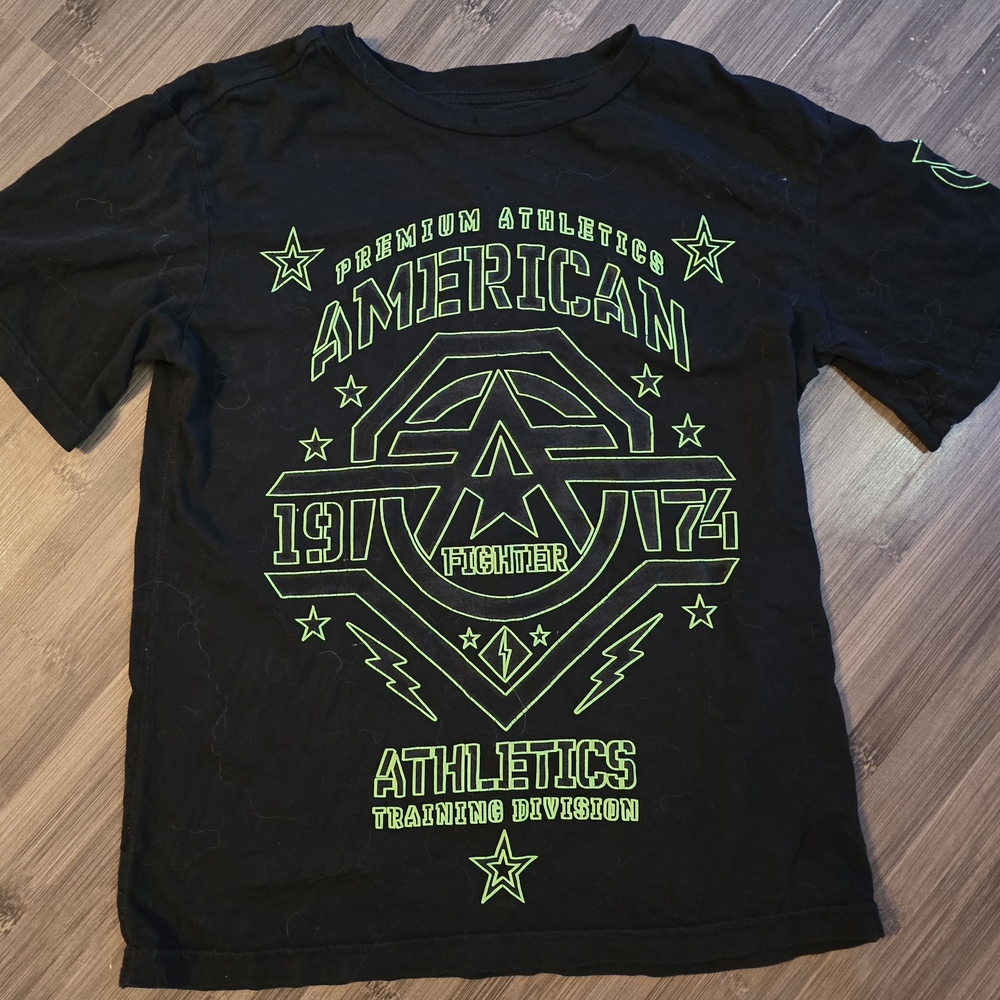 American Fighter Boys Shirt Small Black and Green